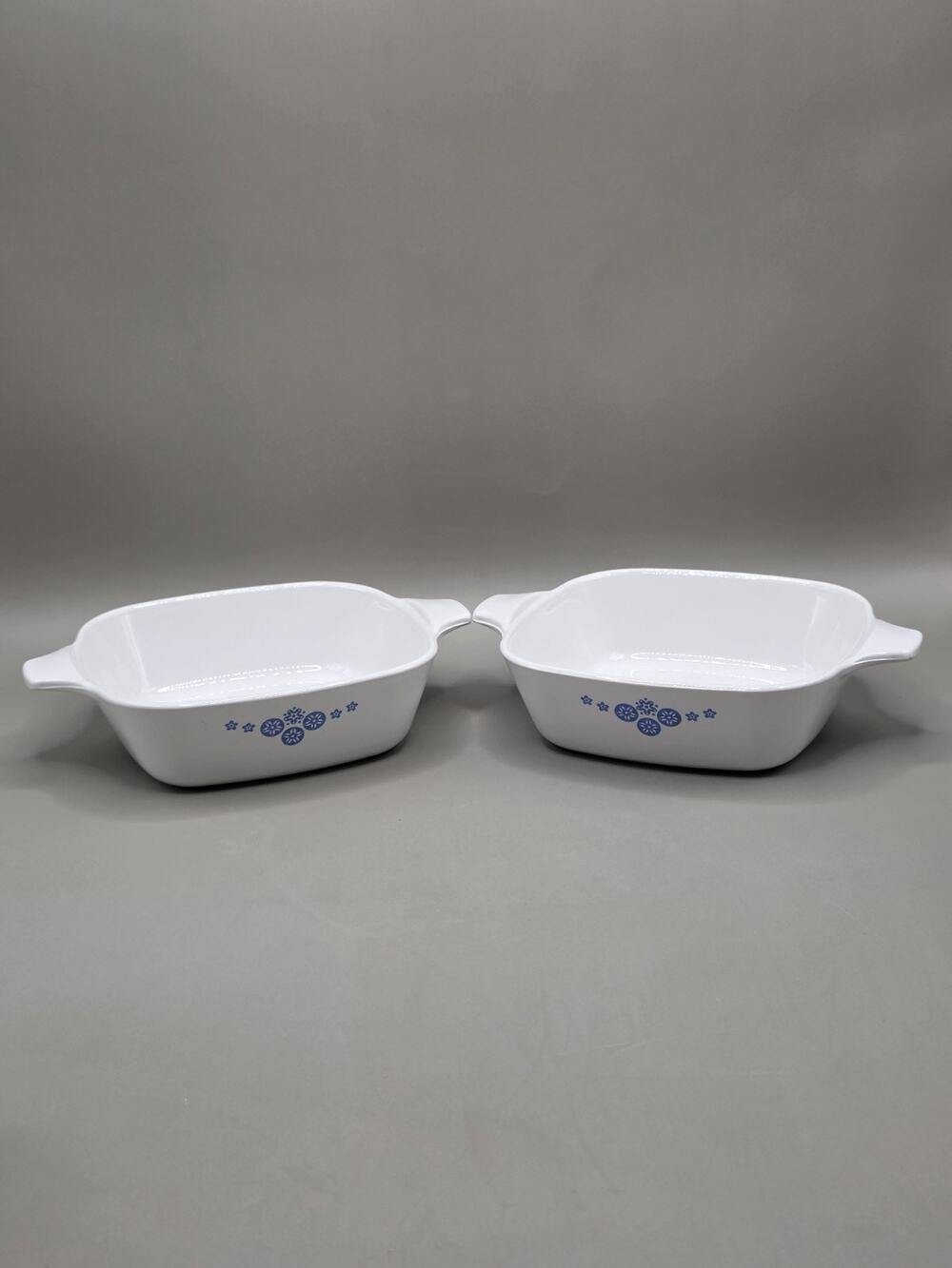 Vintage Corning Ware P-41-B "American Oil Star" (Blue Snowflake) Petite Pan 2pc